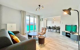 Colmar - La Cigogne - Balcon - Vue Degagee - Netflix - Wifi Fibre - Parking Gratuit - Quartier Populaire